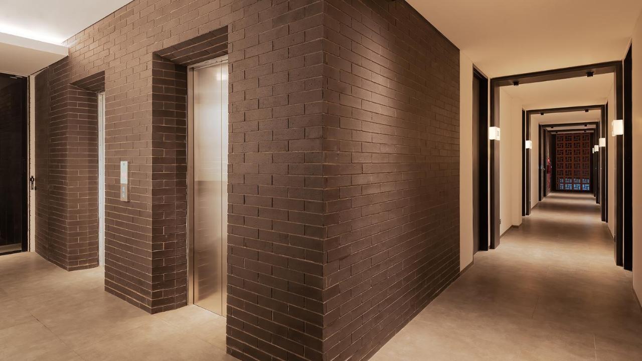 Rez Hotel Семаранг Экстерьер фото
